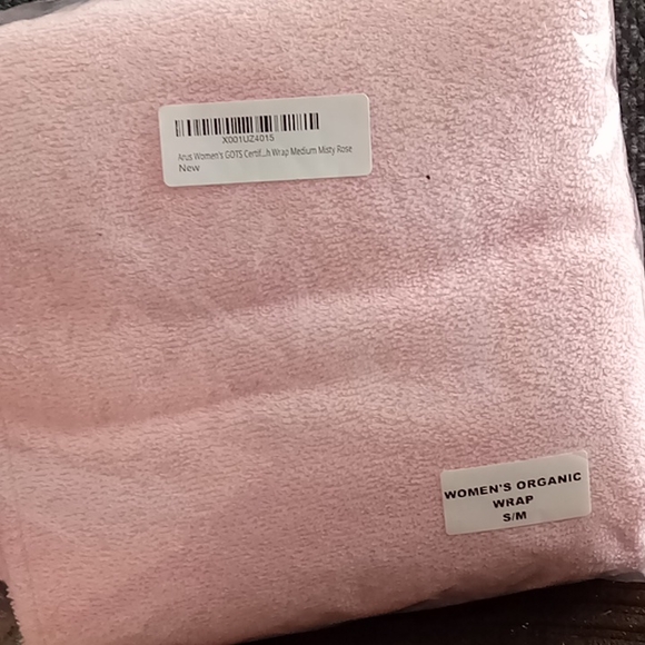 NWT Women's Arus Organic Wrap/Towel - Picture 2 of 2
